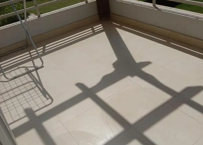 Apartment Vacation Challet In Paradise - *